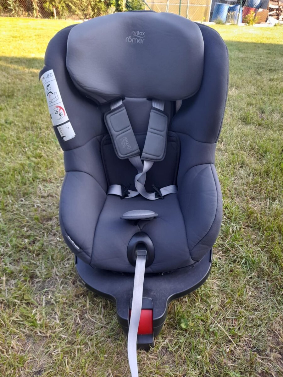 Otočná sedačka Britax Römer Dualfix M i-Size