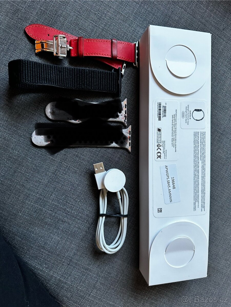 Apple Watch 8