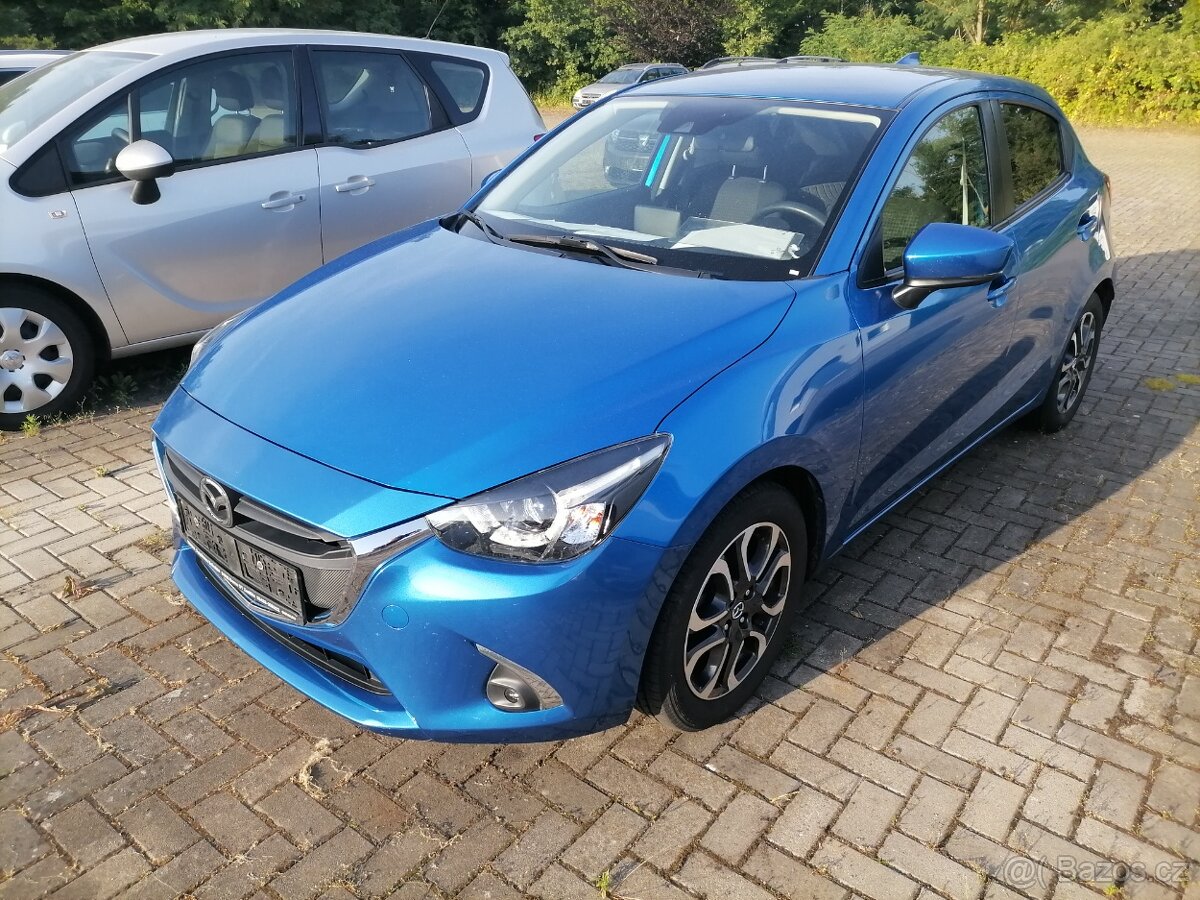 Mazda 2 1.5i 66kw r2018-91000kmNAKAMAxenonKameraVyhřSed