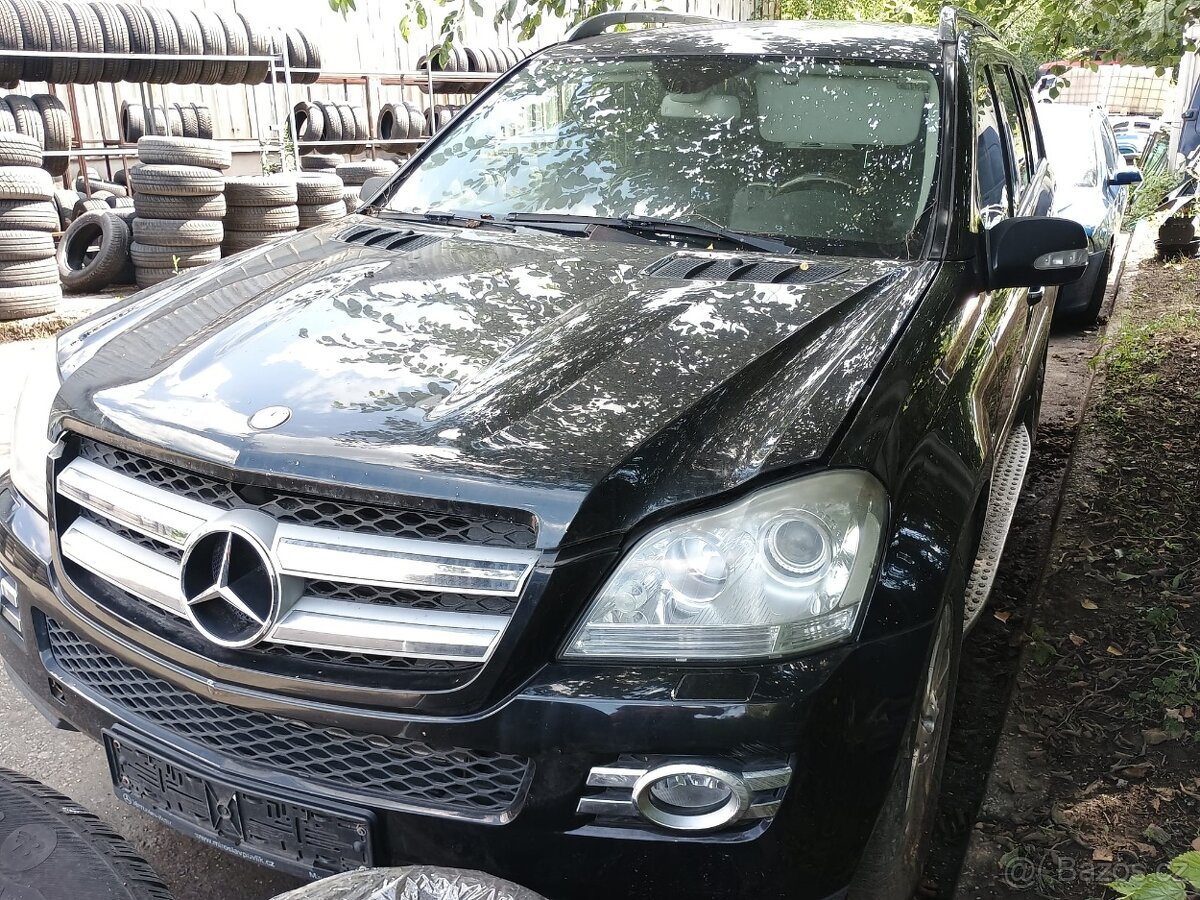 ND - Mercedes Benz GL