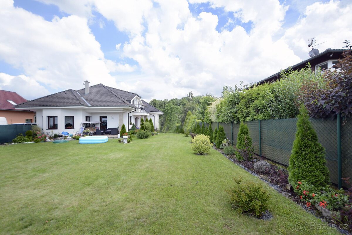 Prodej rodinného domu 300 m2, Květnice u Říčan,