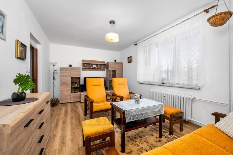 Prodej bytu 3+1, 64 m² + balkon, Suché Vrbné, České Budějovi
