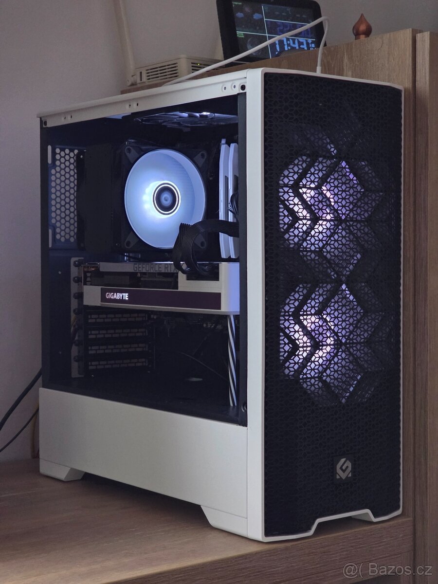 AMD Ryzen 5 7600, NVIDIA GeForce RTX 3080 Ti, 32GB DDR5