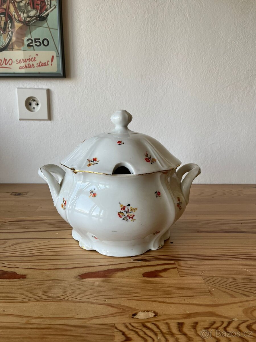 Porcelánová terina