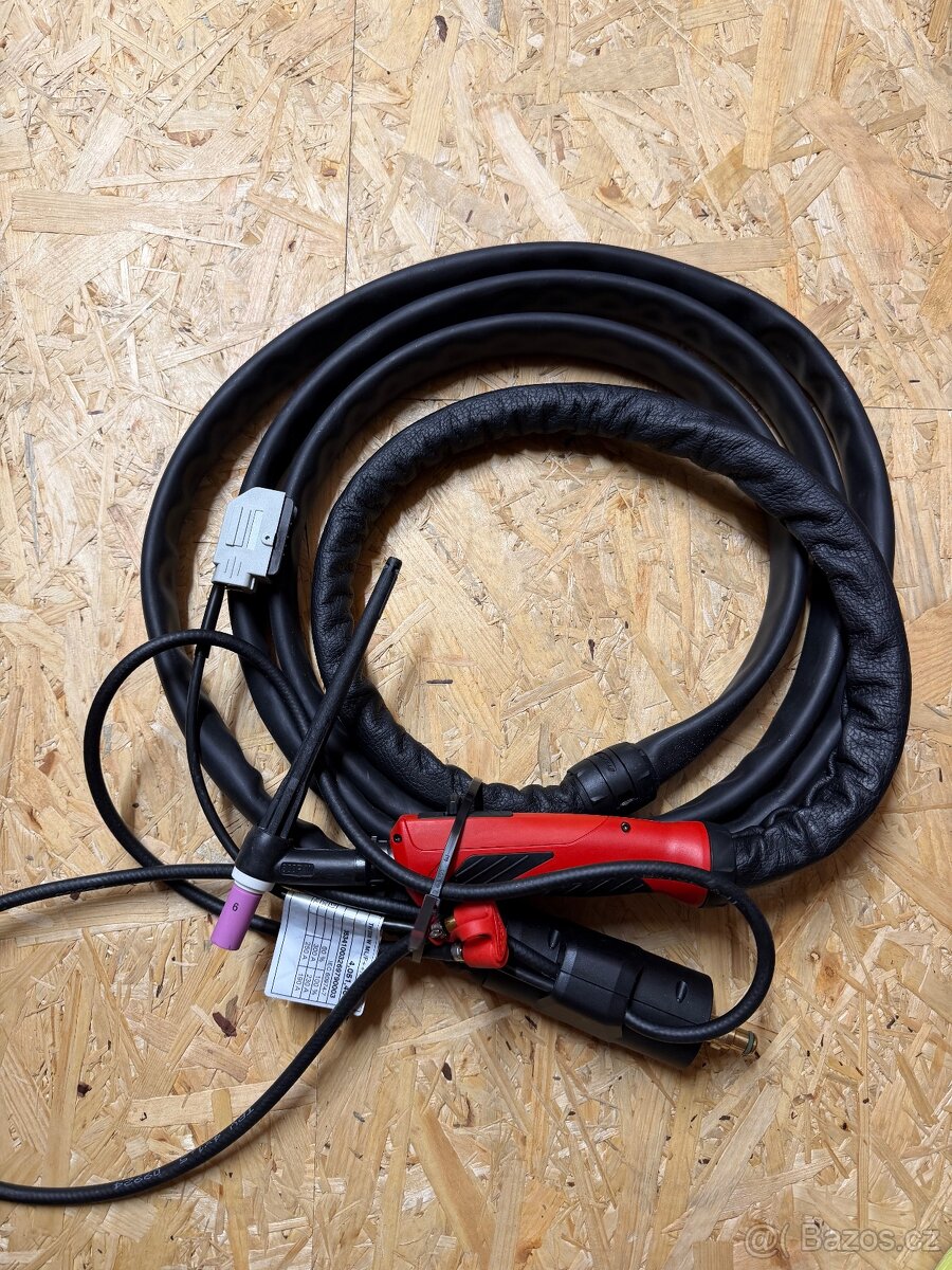 Fronius THP 300d 4m UD vodou chlazeny