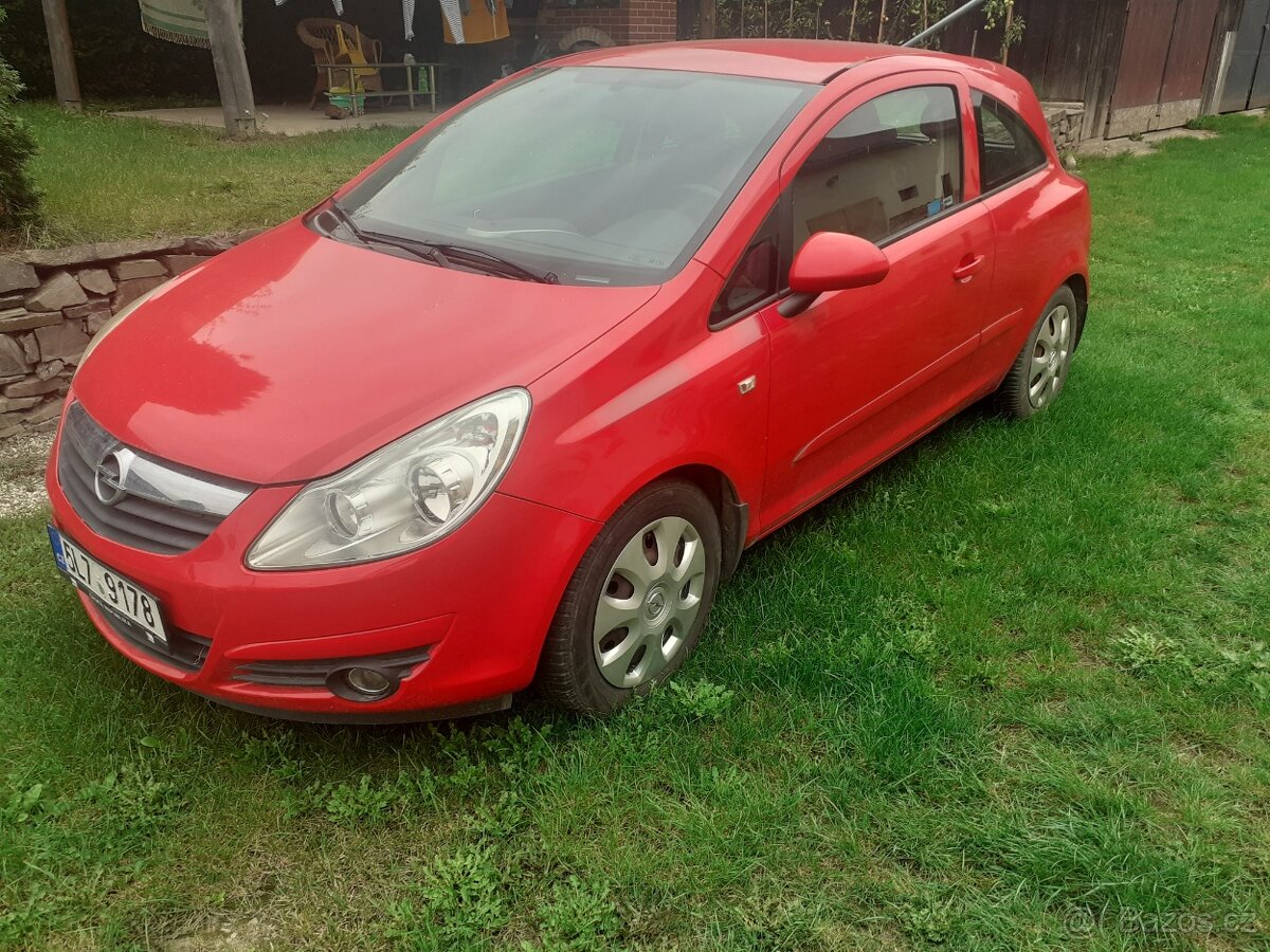 Opel Corsa D 1,2 59 kw - vada motoru
