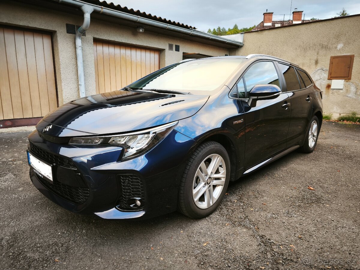 Suzuki Swace 1.8 HYBRID, záruka 12/2029, stav nového vozu