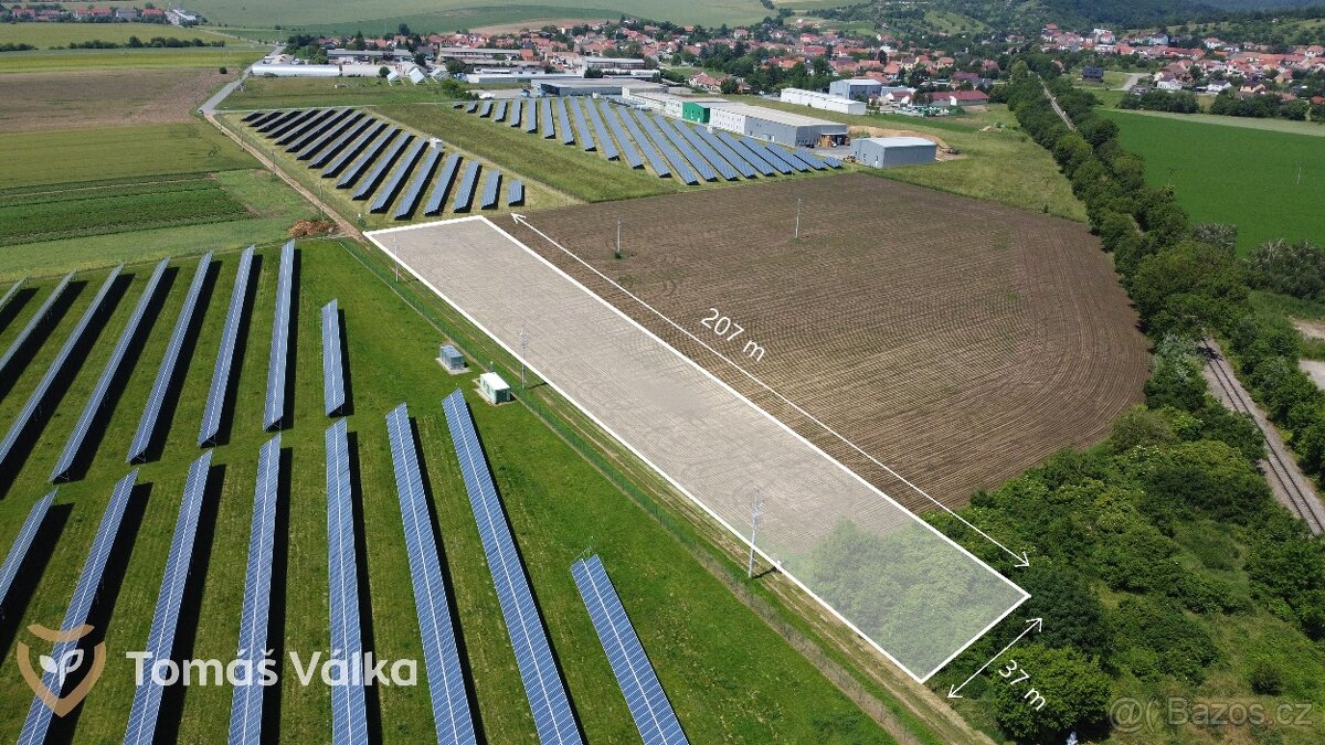 Pozemky v rezervě pro výrobu a skladování – Pozořice – 0,7ha