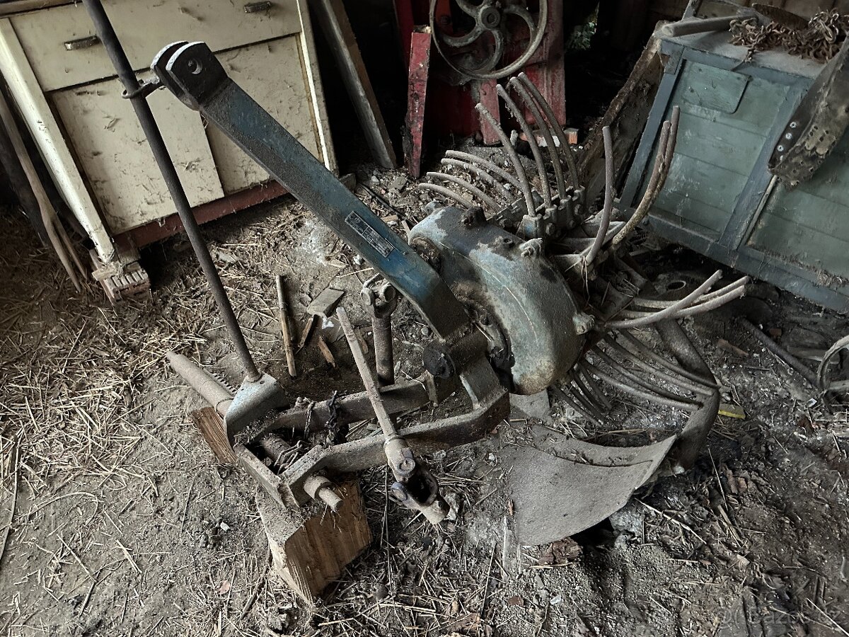 Nesený vyorávač brambor čert