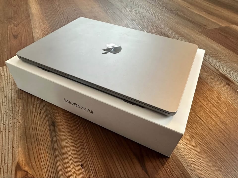 Apple Macbook Air m2