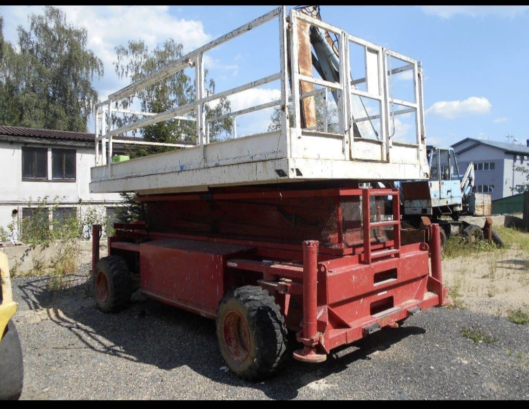 Plošina Holland Lift