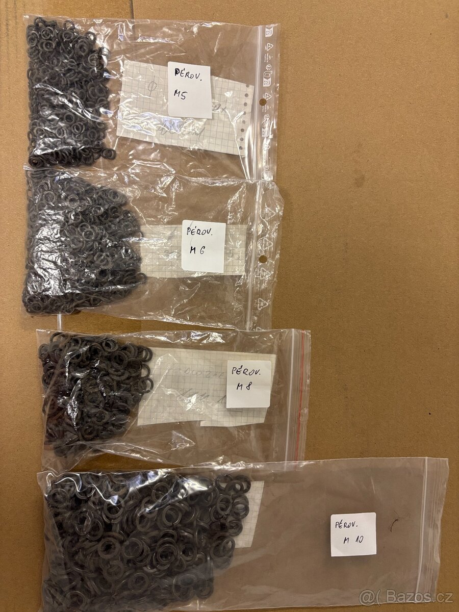 Prodám PÉROVKY, PODLOŽKY, MATICE