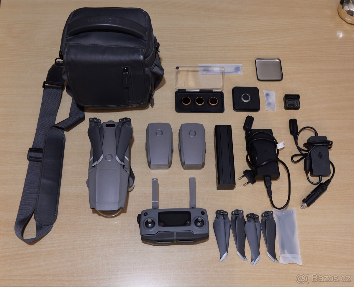 DJI Mavic 2 Zoom s příslušenstvím
