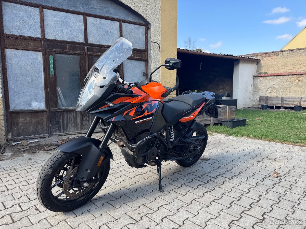 KTM 1090 adventure