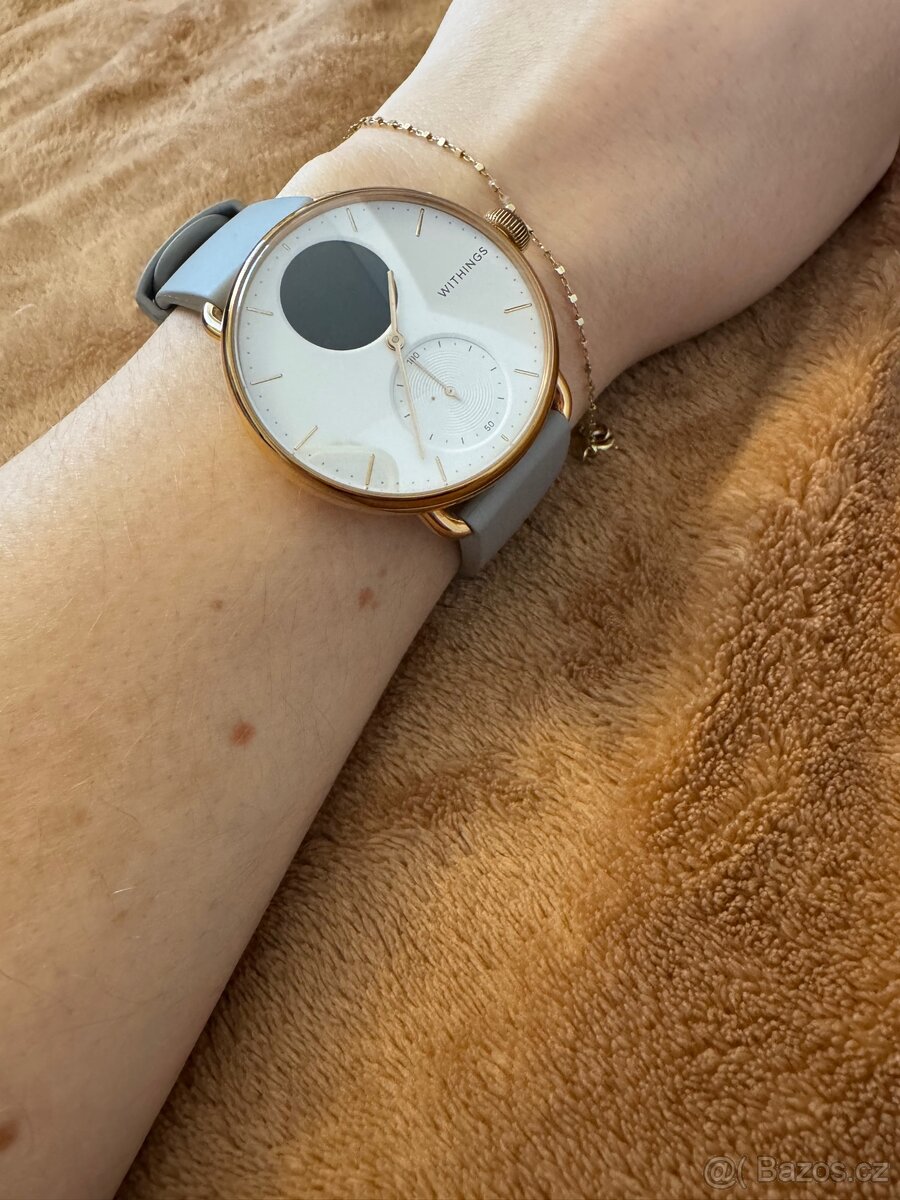 Chytré hodinky withings scanwatch hwa09