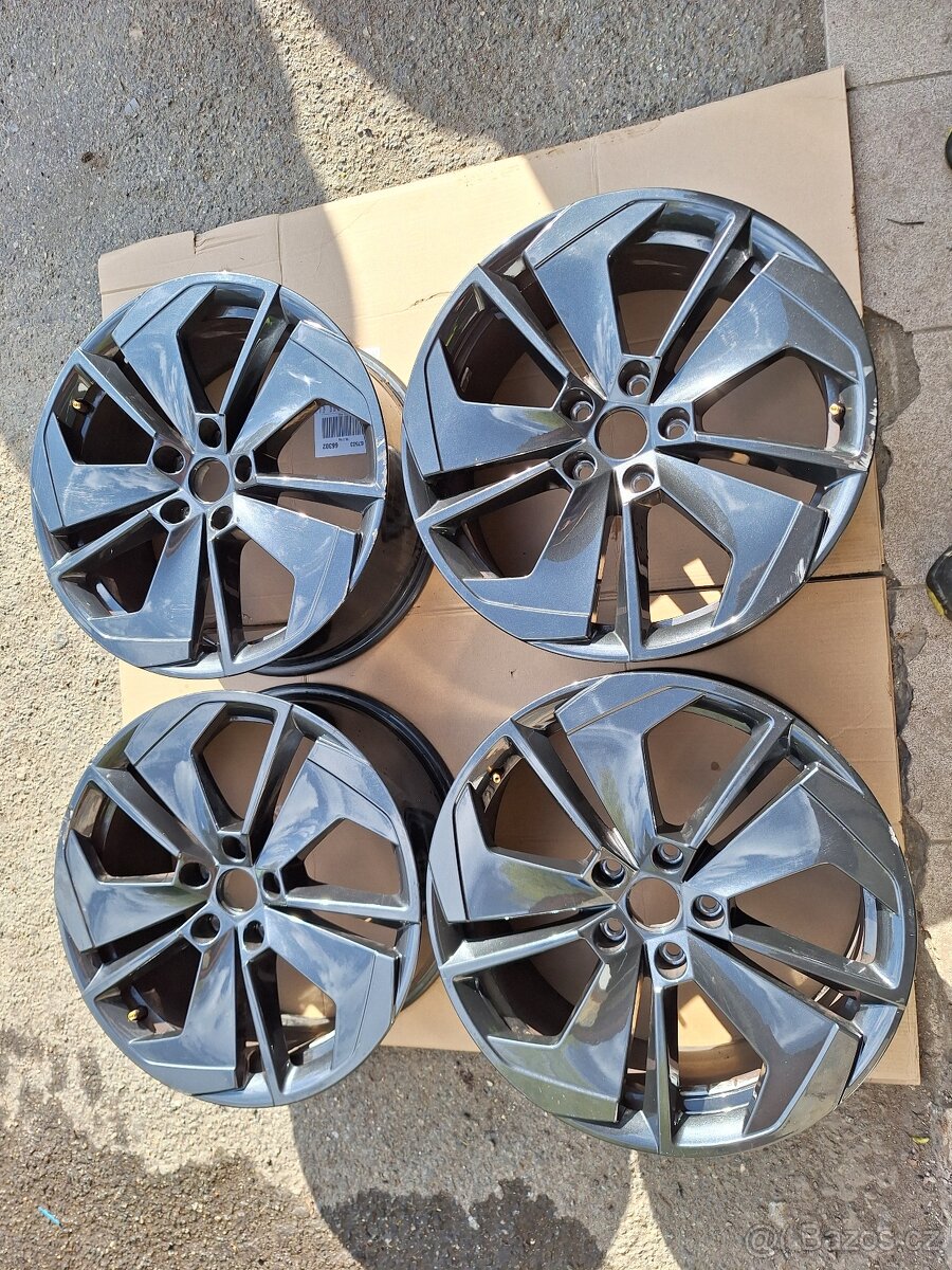 Prodám origo alu kola skoda Octavia IV Comet 5x112 r18