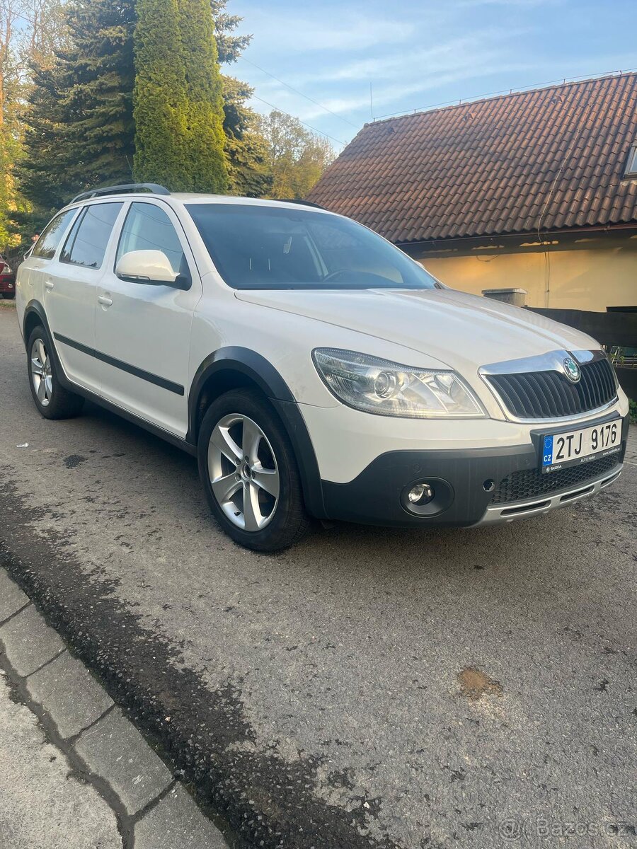 Octavia II Scout