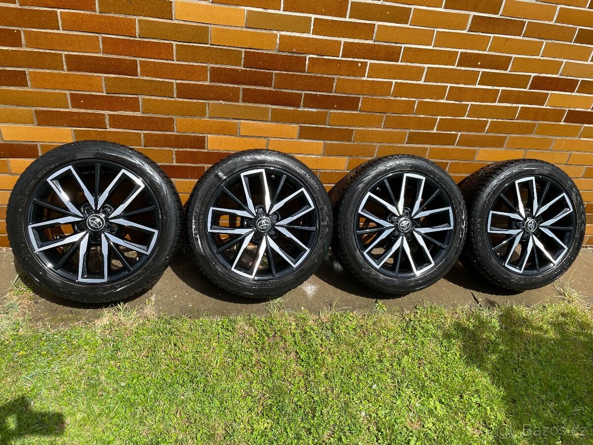 originálni zimní sada Toyota Corolla 17"