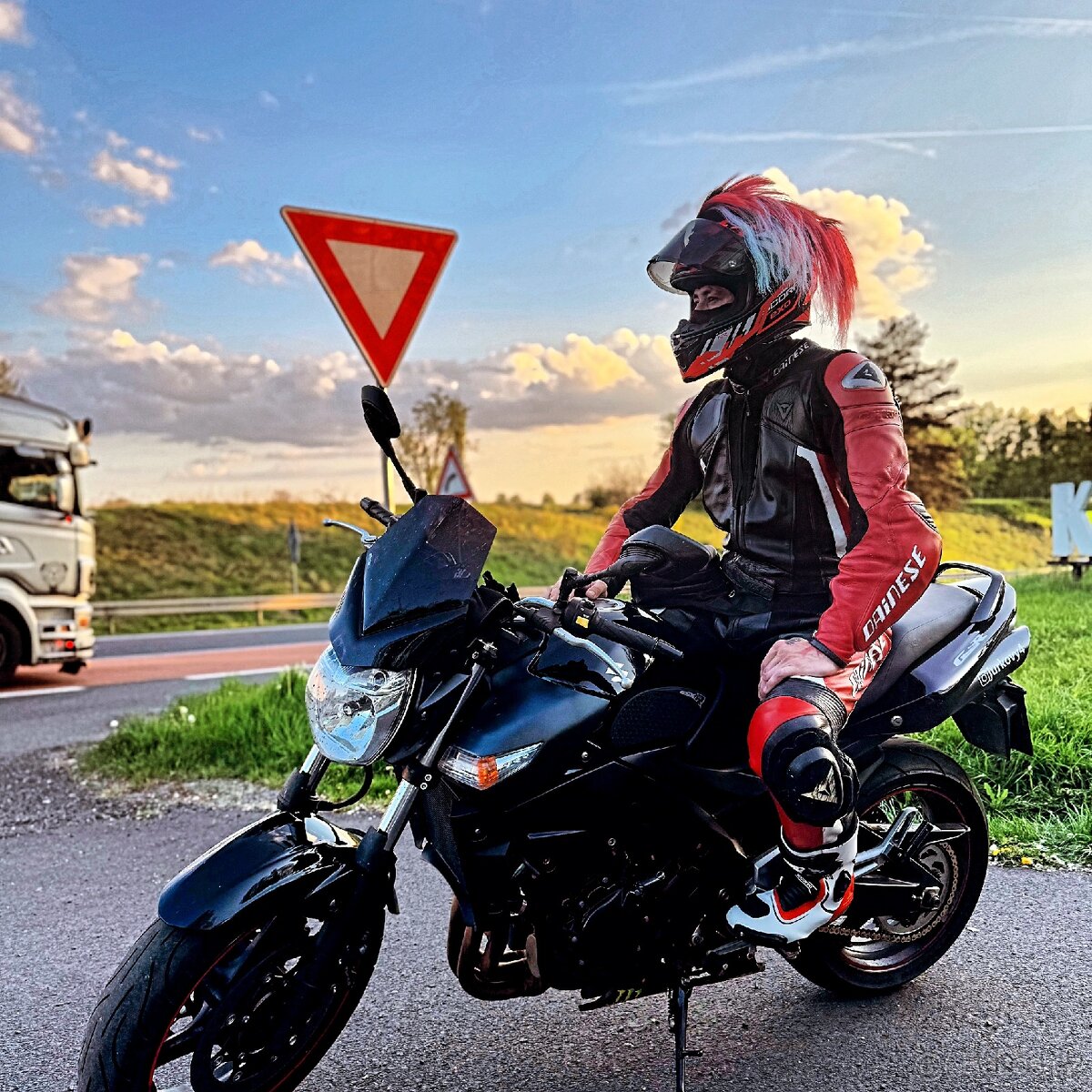 Suzuki GSR 600