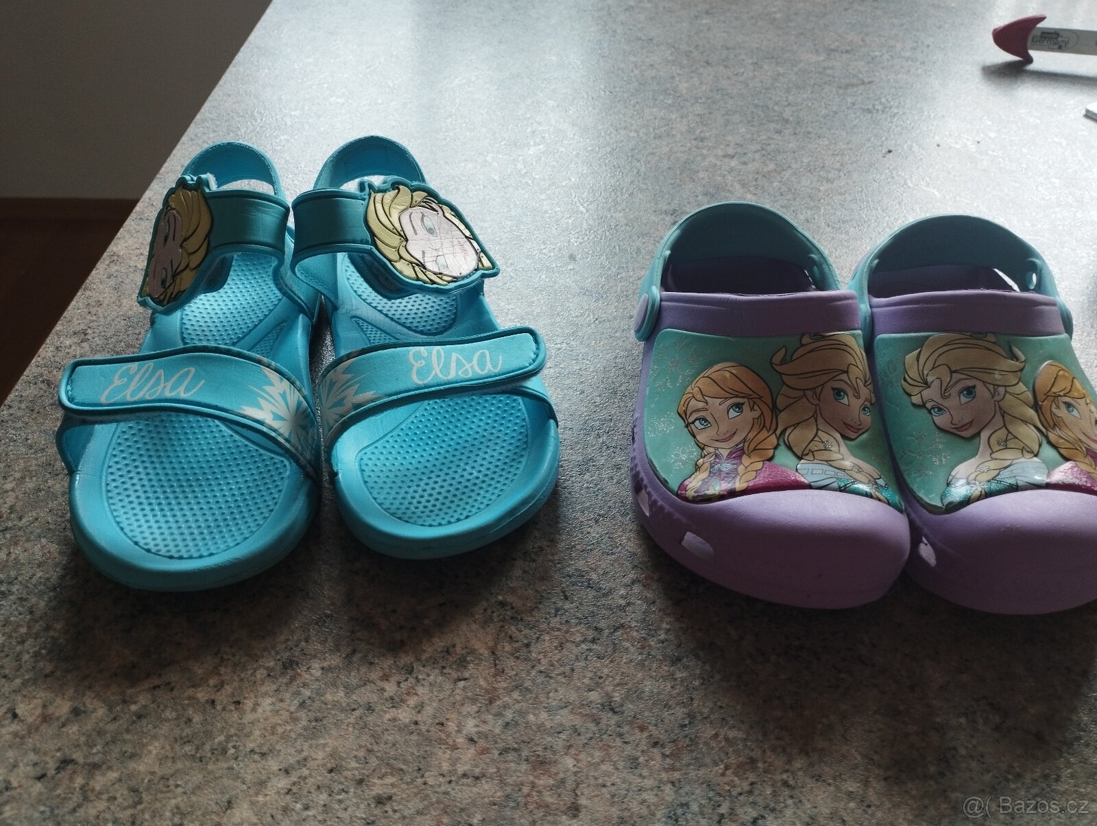 Gumové boty: sandále 30/31 a Crocs 10-11