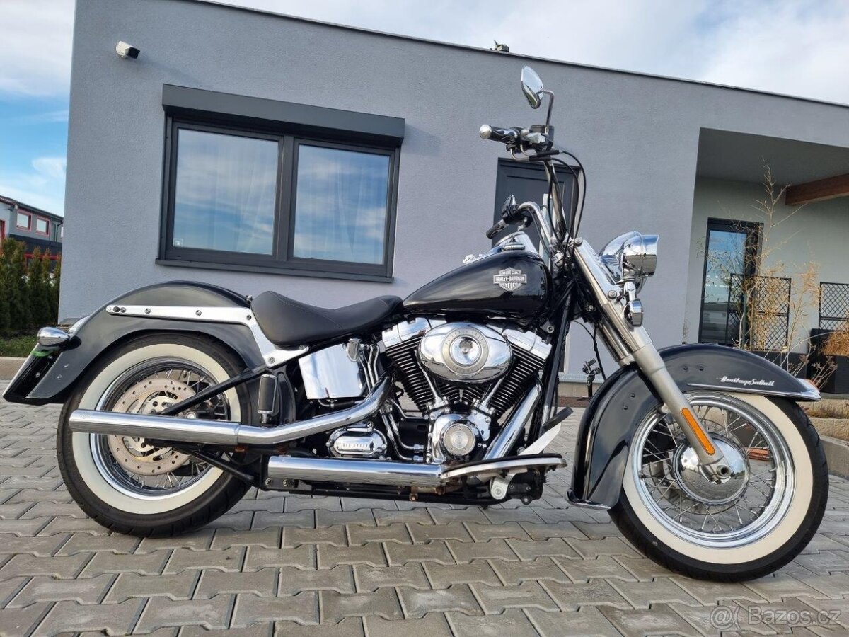 Harley- Davidson FLSTC Softail Heritage Classic, 2010