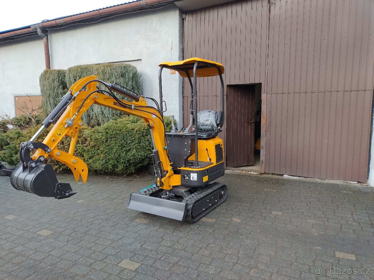 Minibagr JOYSTICK s motorem KUBOTA