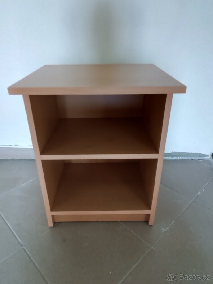 Noční stolek