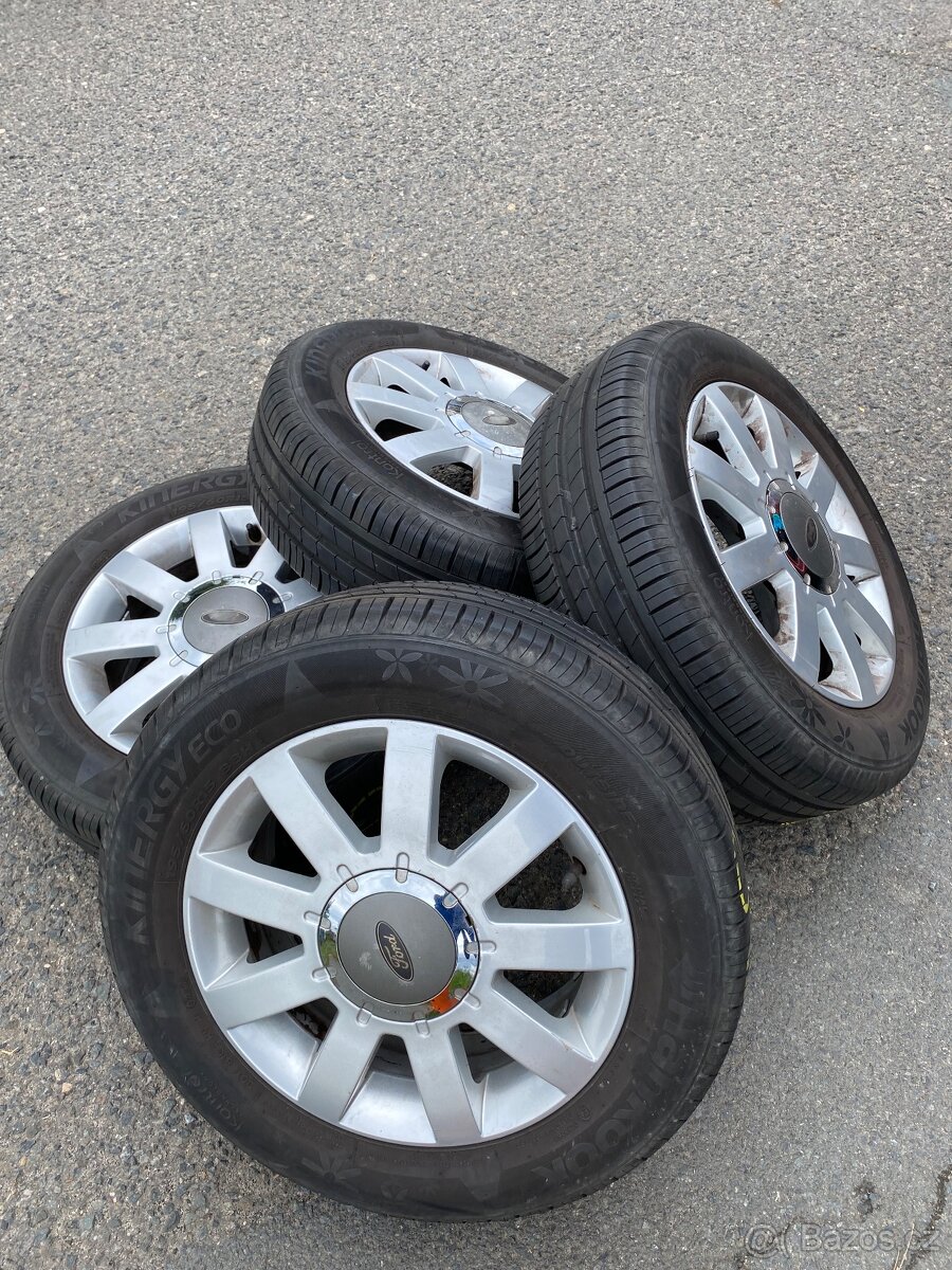 Originál disky s pneu Ford Fusion