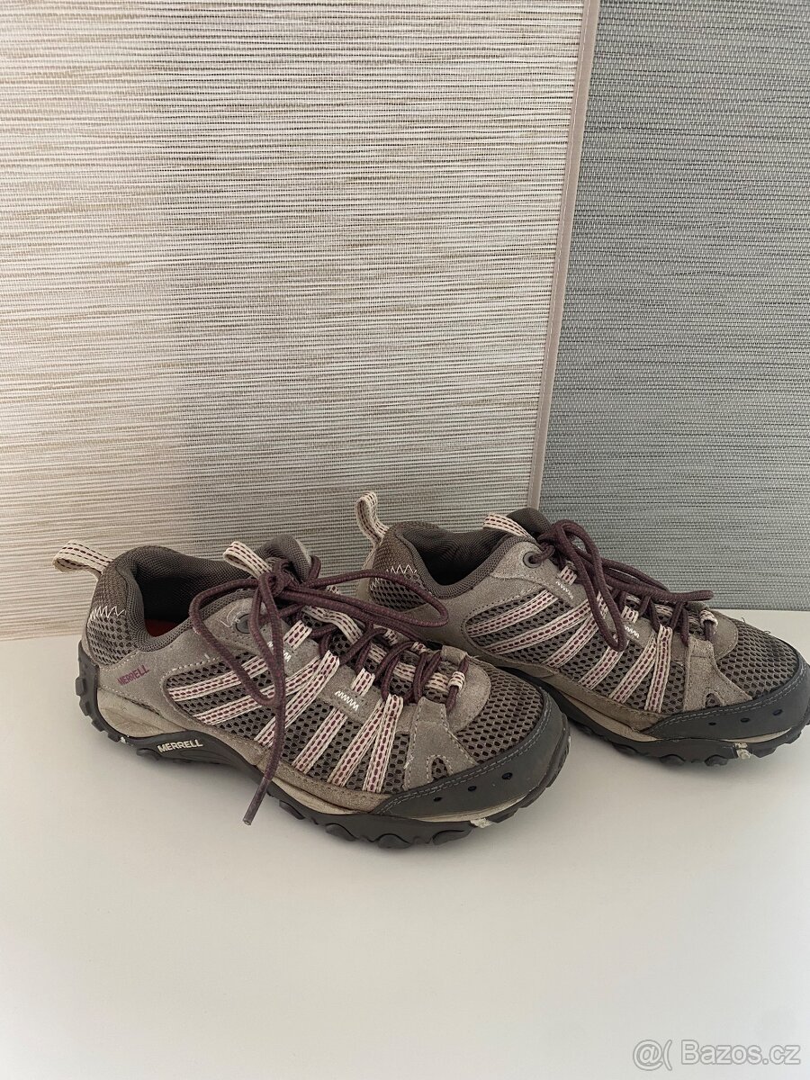 Outdorové boty Merrell vel. 37