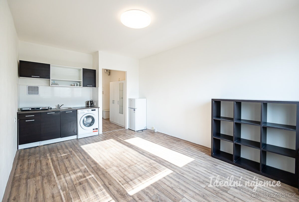 Pronájem bytu 1+kk, Narcisová, Záběhlice, 14900 Kč/měs, 24 m