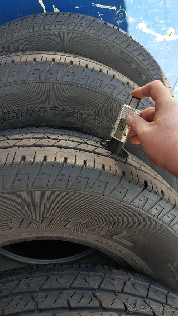 Continental 255/70 R16 111T