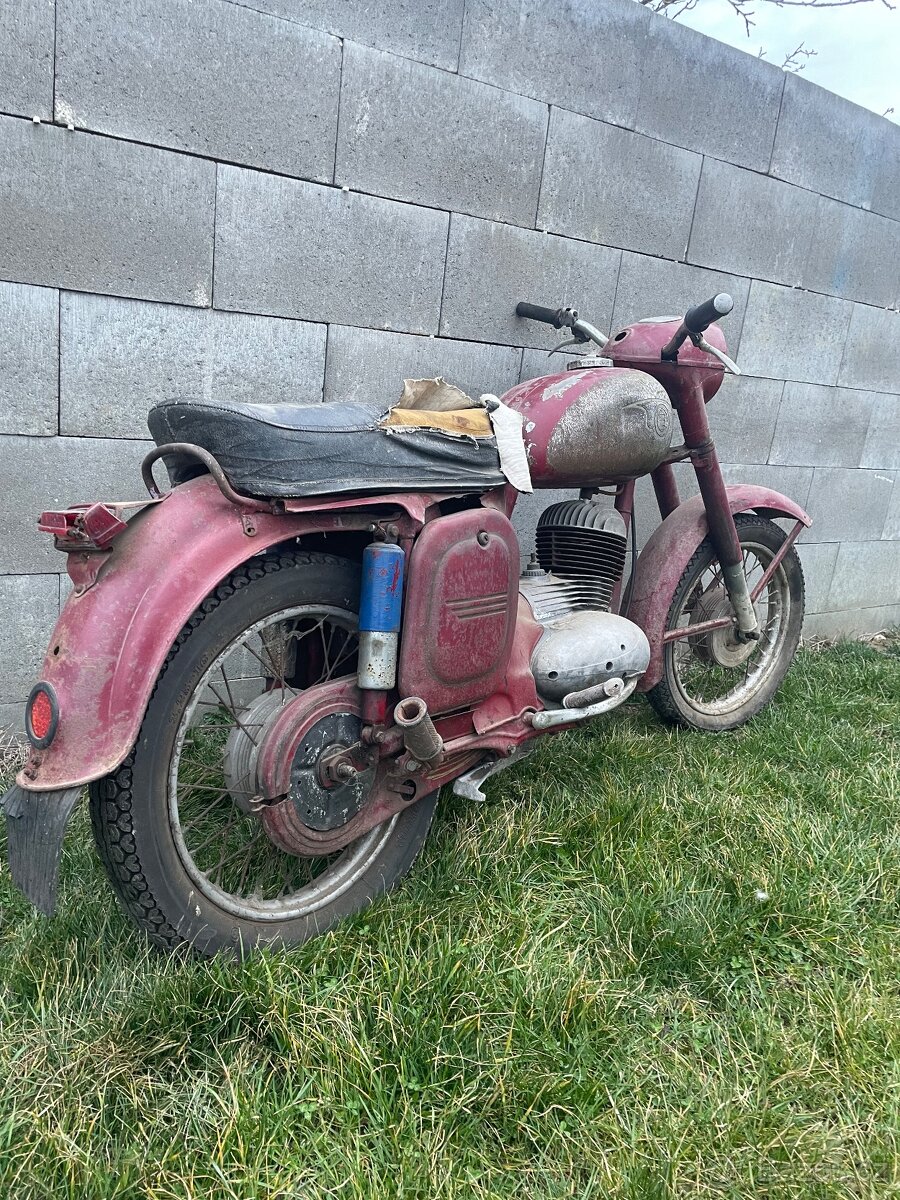 Čz 175