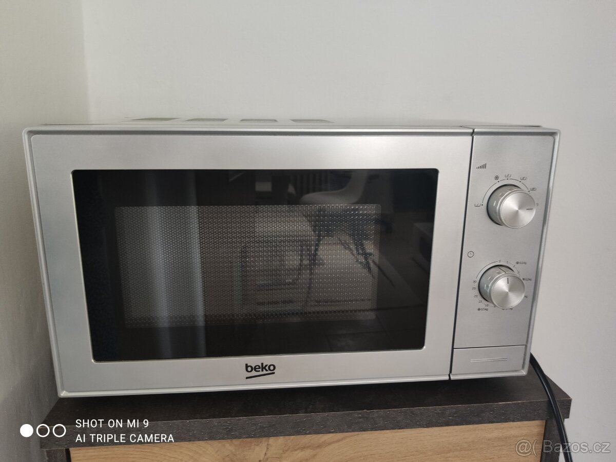 Mikrovlnka Beko