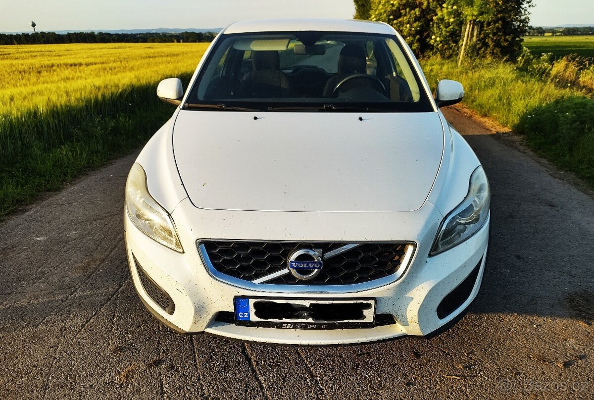 Volvo C30 II,nebourané prověřeno v Cebia