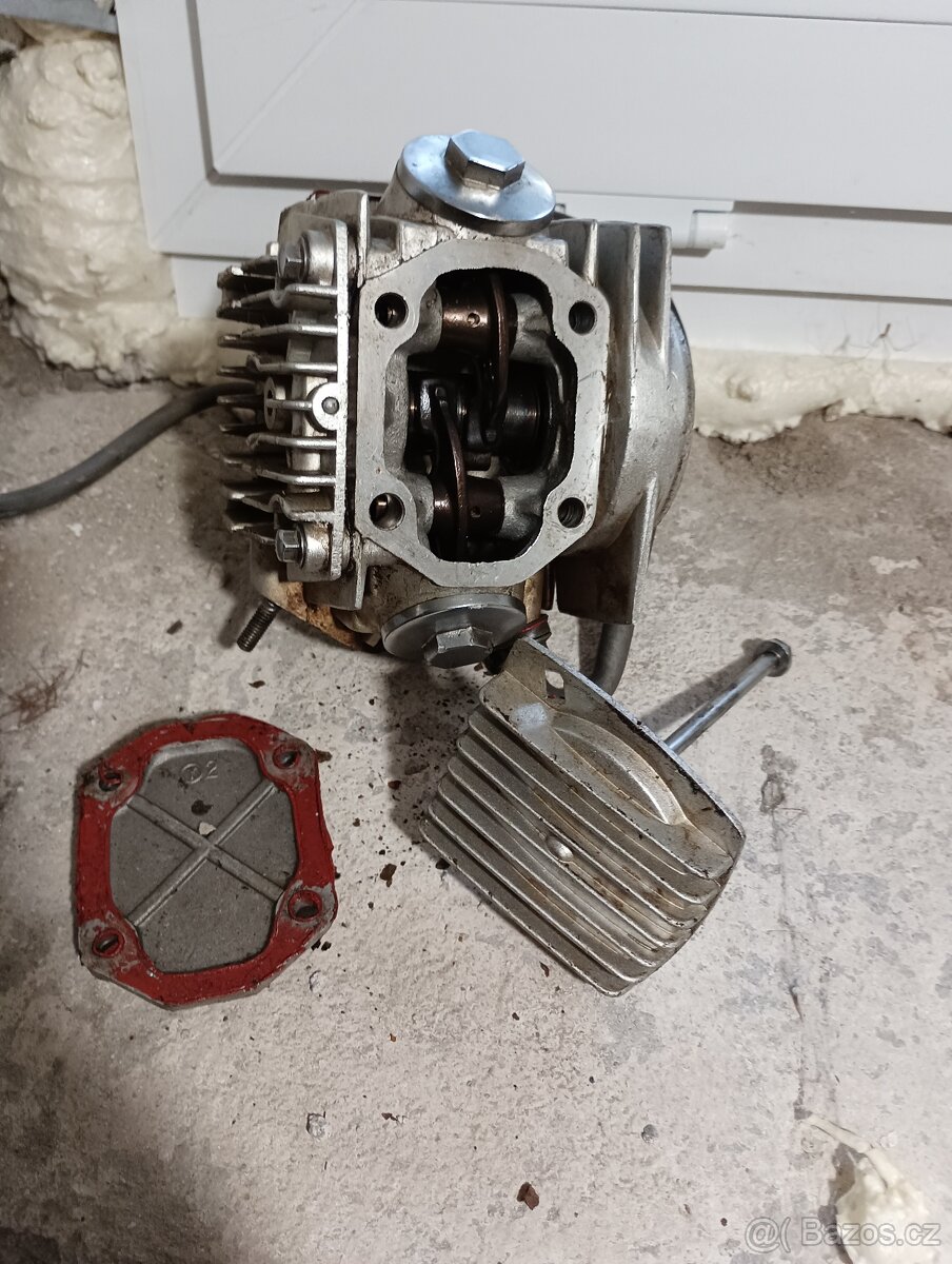 Hlava válce atv pít bike