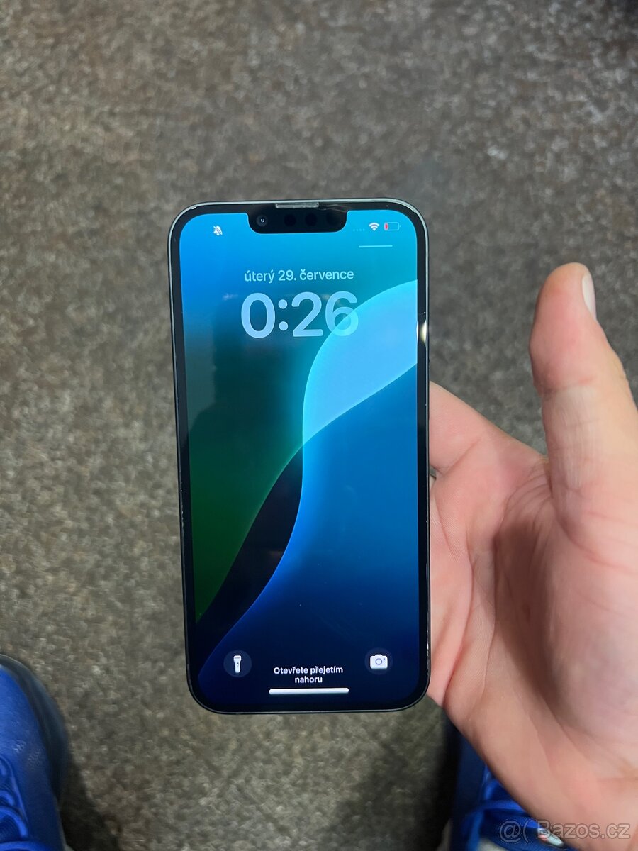 Apple iPhone 16e černý 128GB