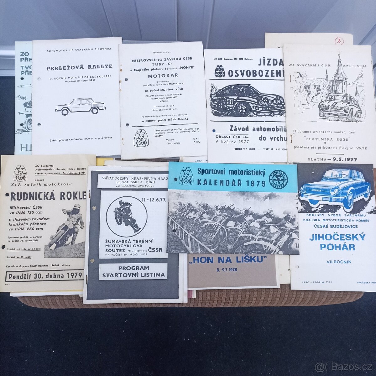 Retro knihy a časopisy