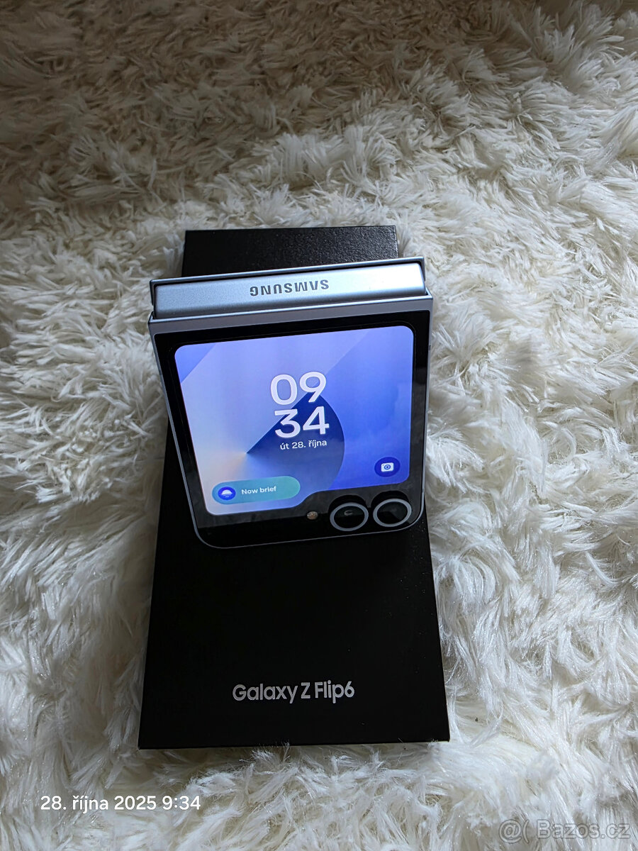 Samsung Galaxy Z Flip6, 512 GB, světle modrý