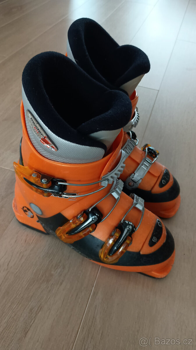 Dětské lyžáky, přezkáče, přeskáče Rossignol 33 210