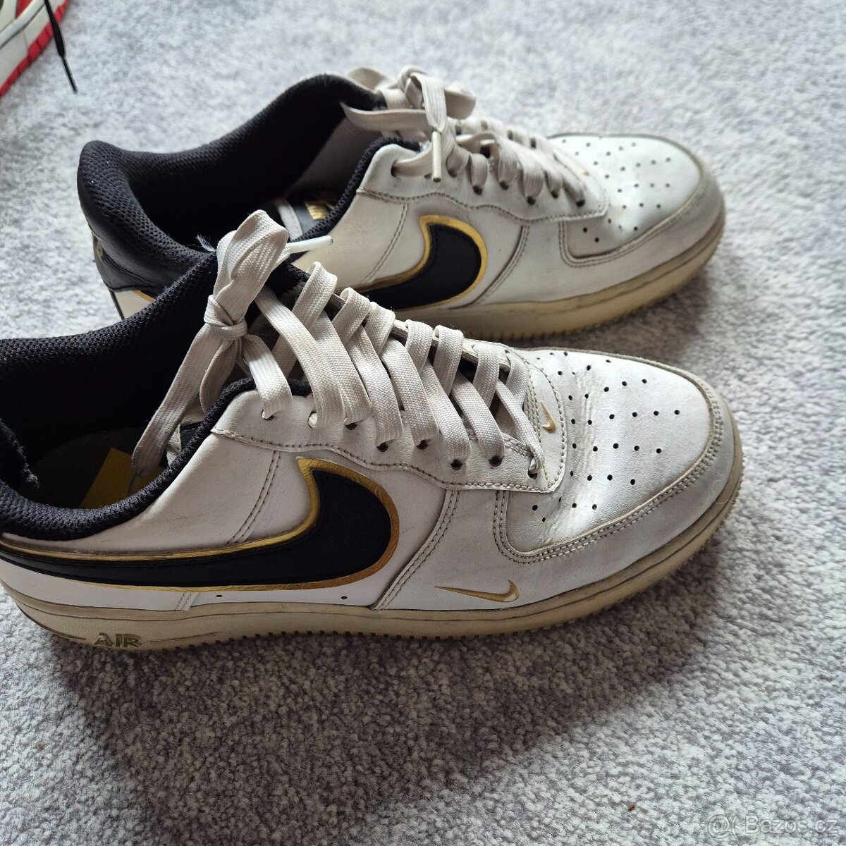 tenisky vel. 41 zn. Nike Air Force