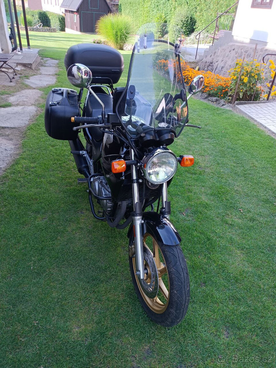 Moto HONDA CB 500