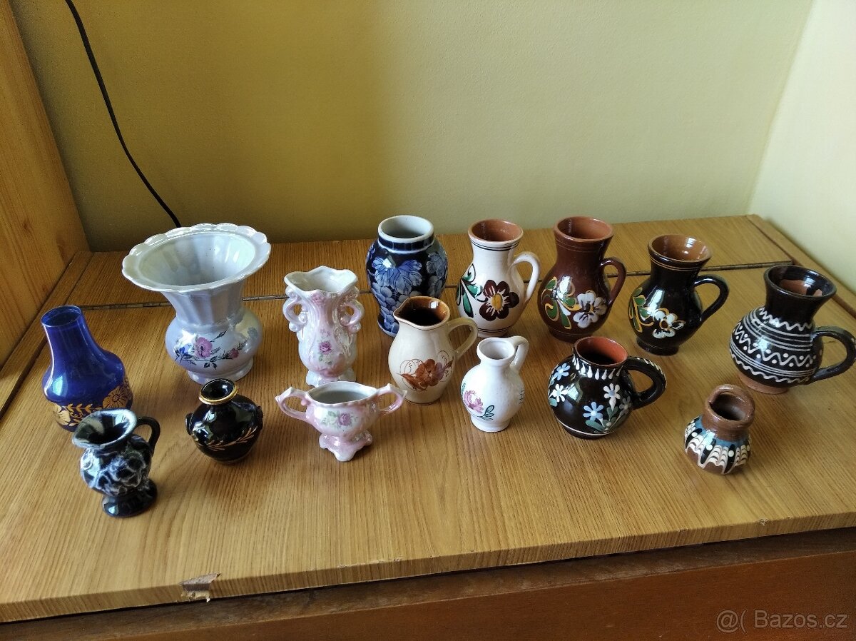 Sbírka keramiky, skla, porcelánu.....I.