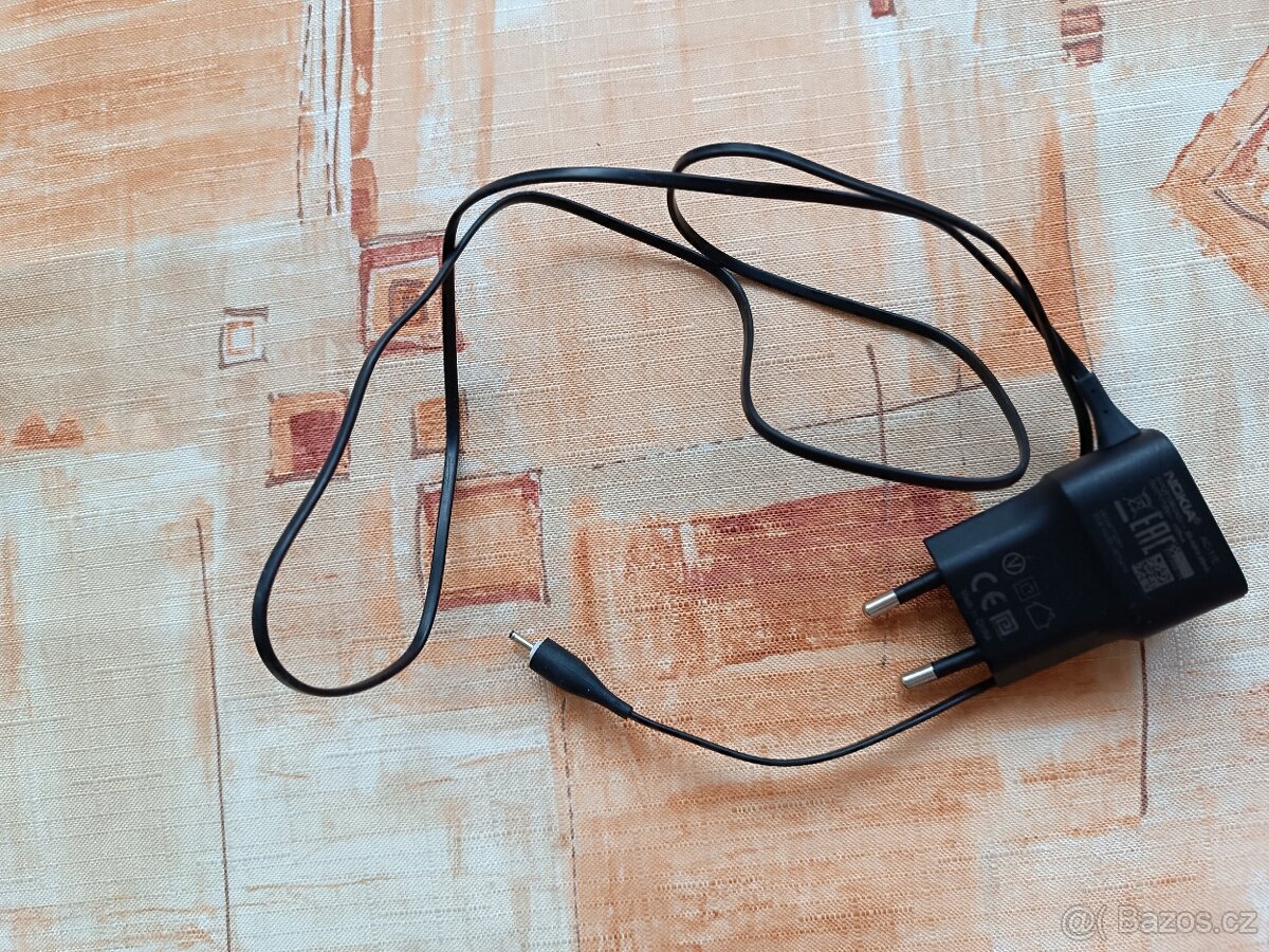 Nabíječka Nokia 3