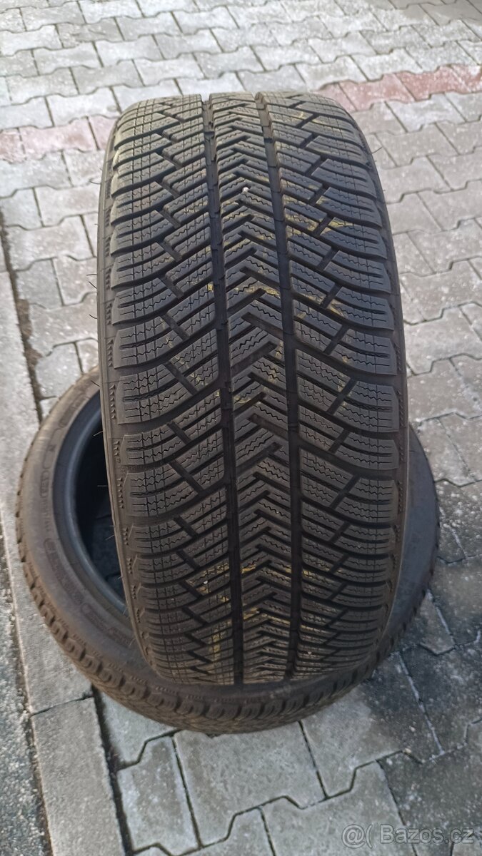 235/40/19 235/40 r19