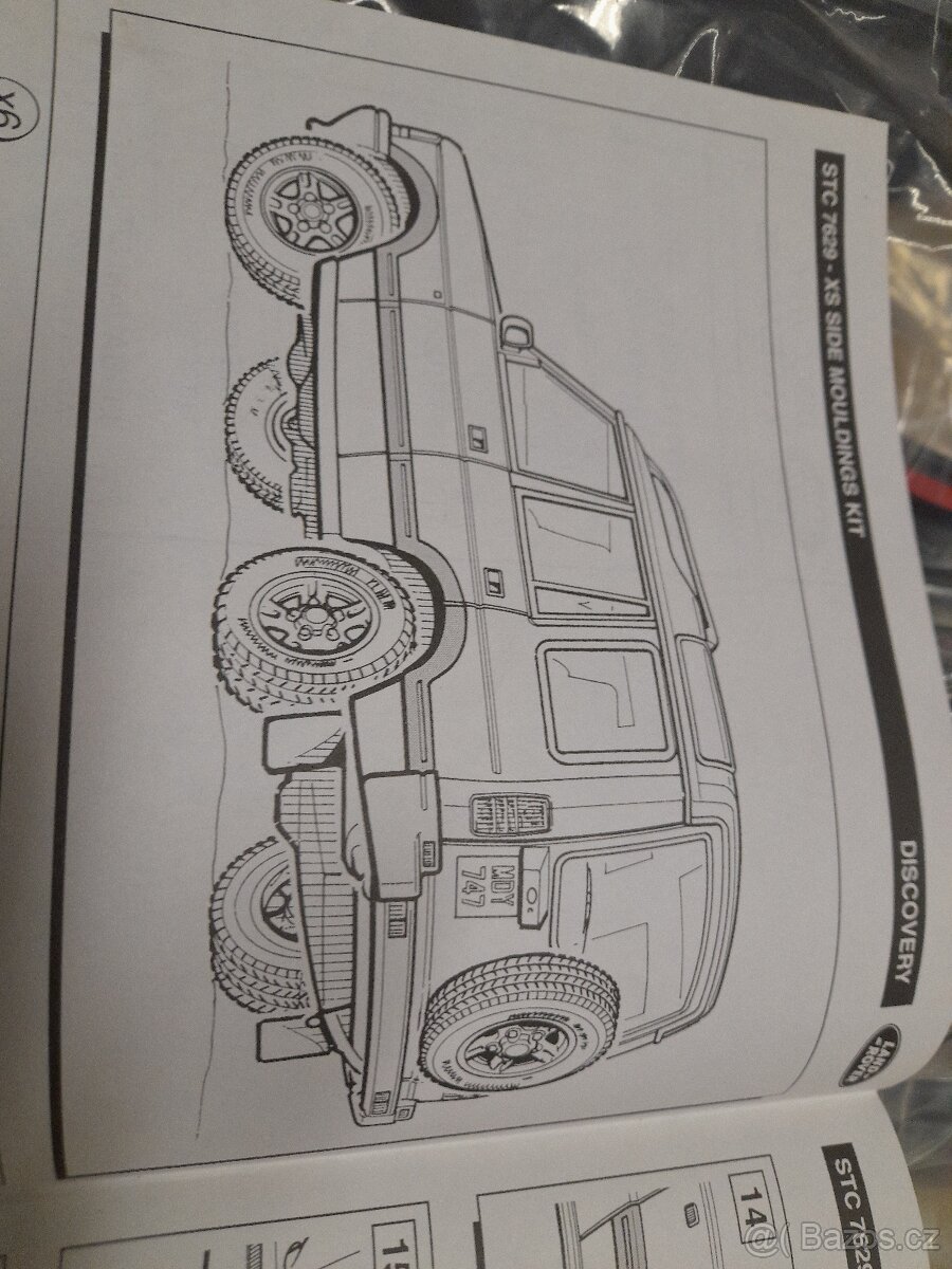 Nabízím novou sadu plastu na Landrover Disco .