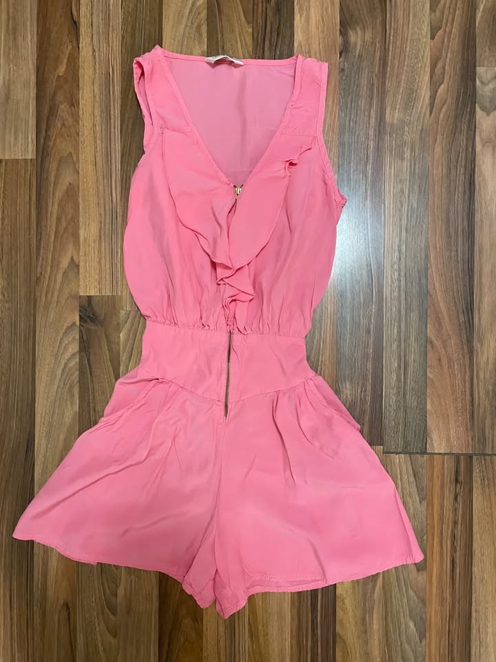 Kraťáskový overal s volánky, vel XS-S, Miss Selfridge