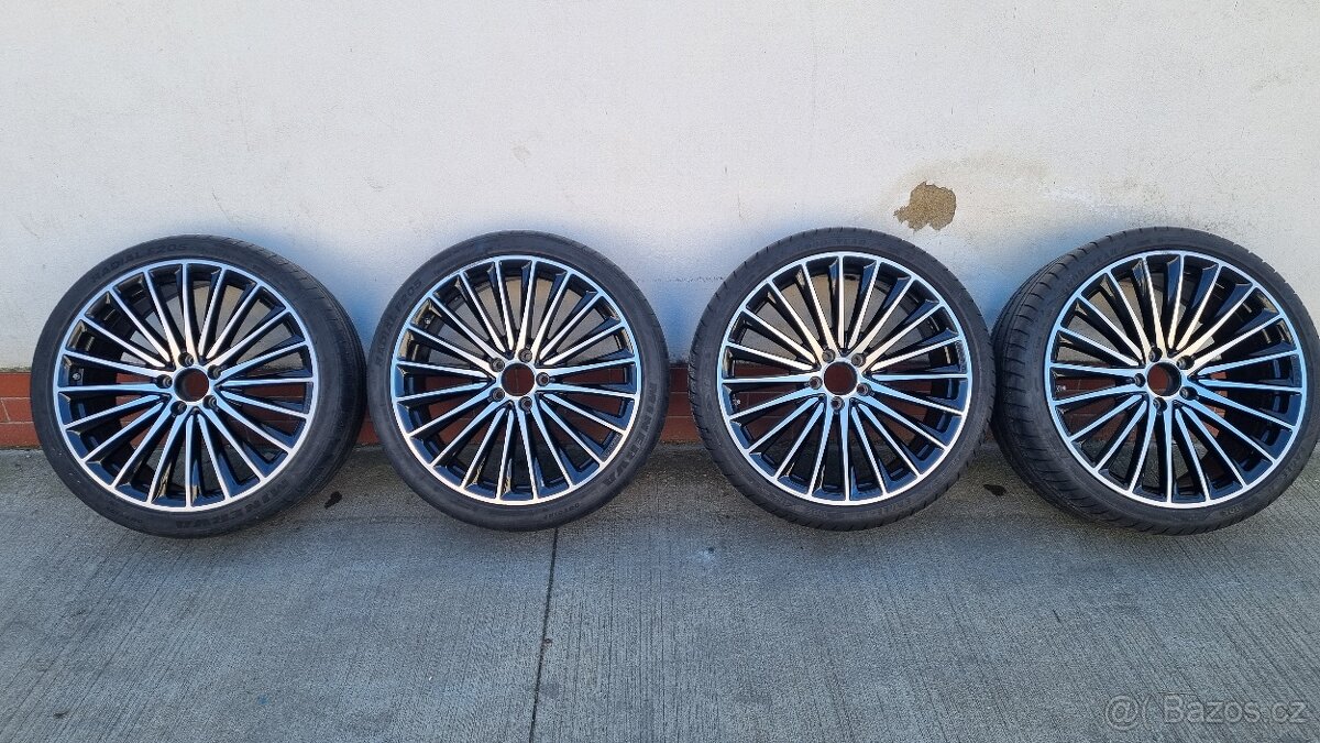 R20 ORIGINÁL MERCEDES BENZ AMG