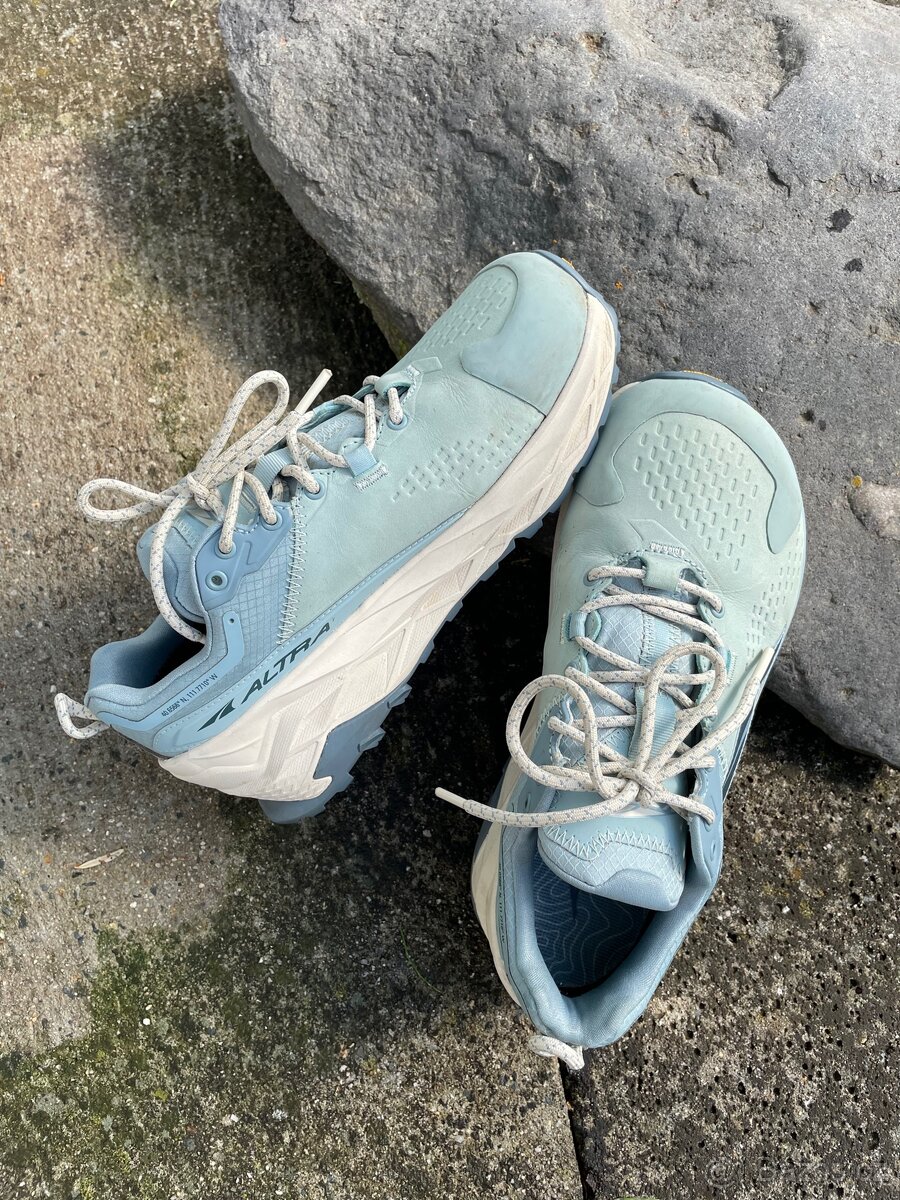 Trekove boty Altra Olympus 5 hike grtx