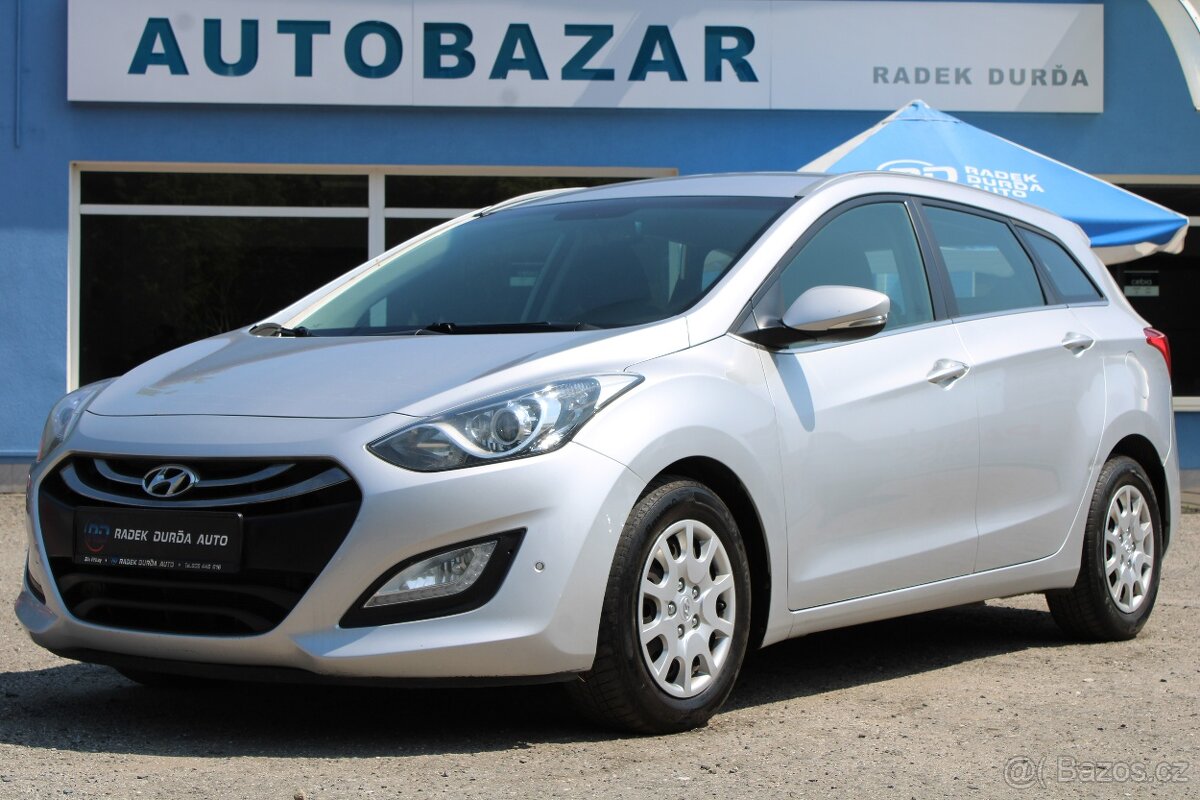 Hyundai i30 1,6 CRDi ČR,VÝHŘEVY,DPH,2014