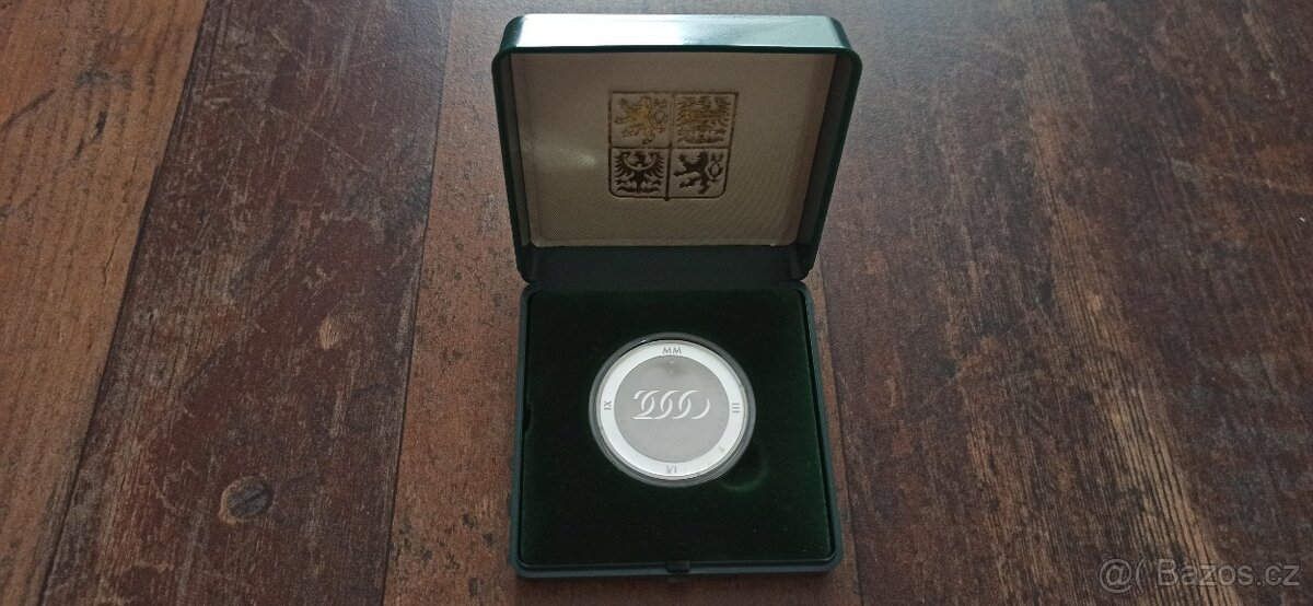 2000 Kč Rok 2000 konec milénia, bimetalová mince.